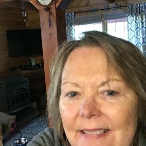 Meet your Posher, Deb